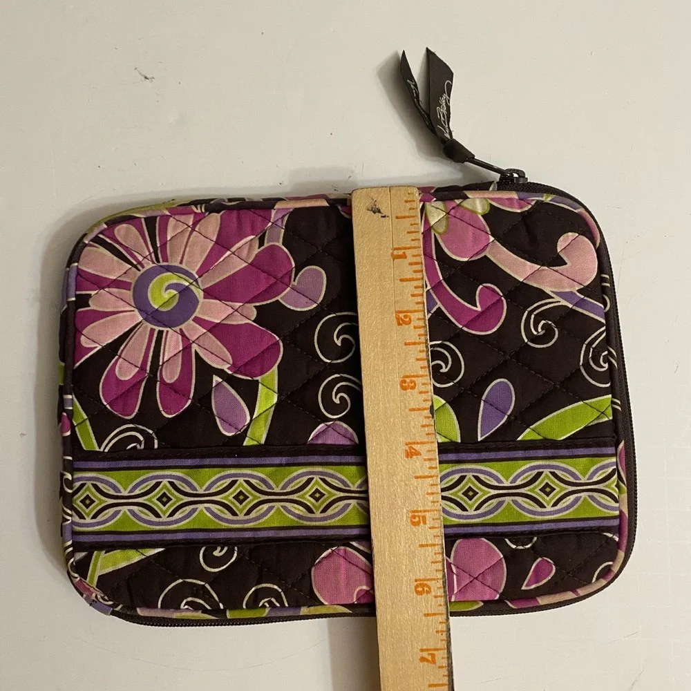 Vera Bradley Small Quilted “Purple Punch”Tablet Case / E-Reader Sleeve Padded